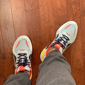 Meet your Posher, Parminder